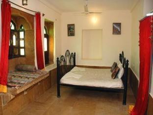 Deepak Rest House Daire Jaisalmer Dış mekan fotoğraf